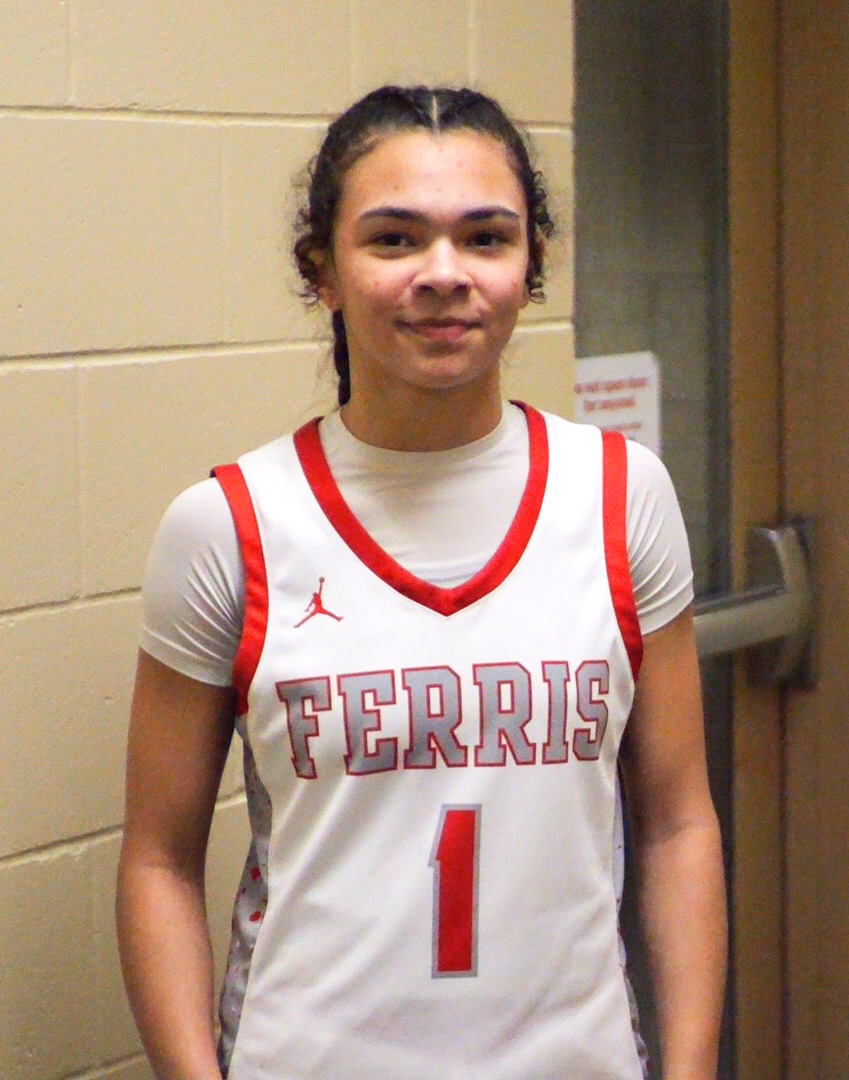 Julianna "JuJu" Lewis photo