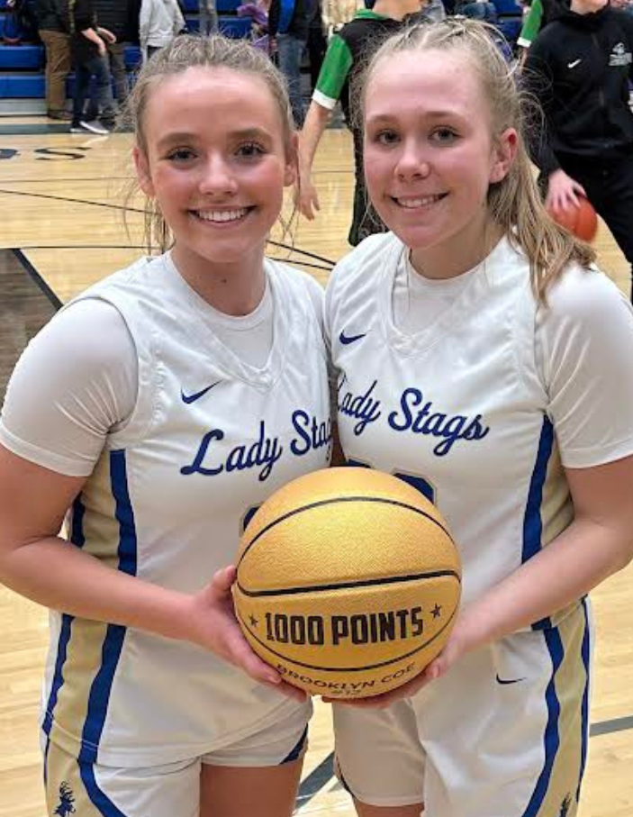 Brooklyn Coe & Jacey Boesel photo