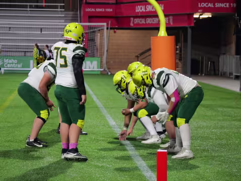 Shadle Park Football Players 