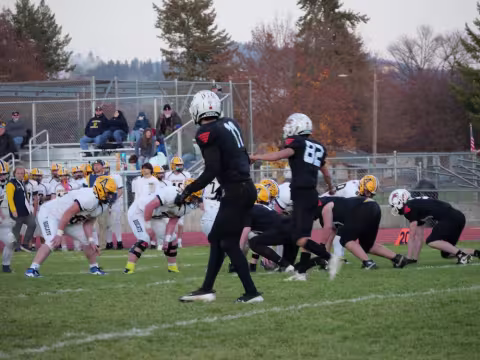 West Valley Football players vs Aberdeen