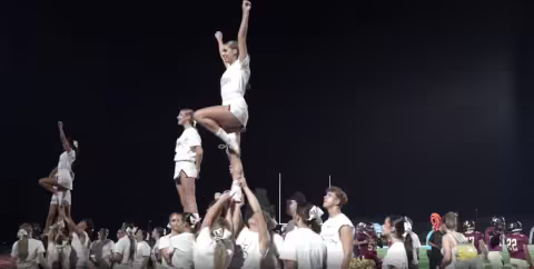 UniHS Cheerleaders