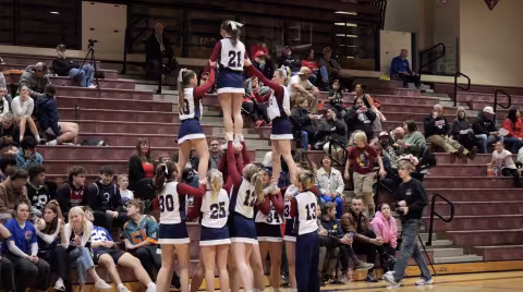 Mt. Spokane Girls Basketball Cheerleaders