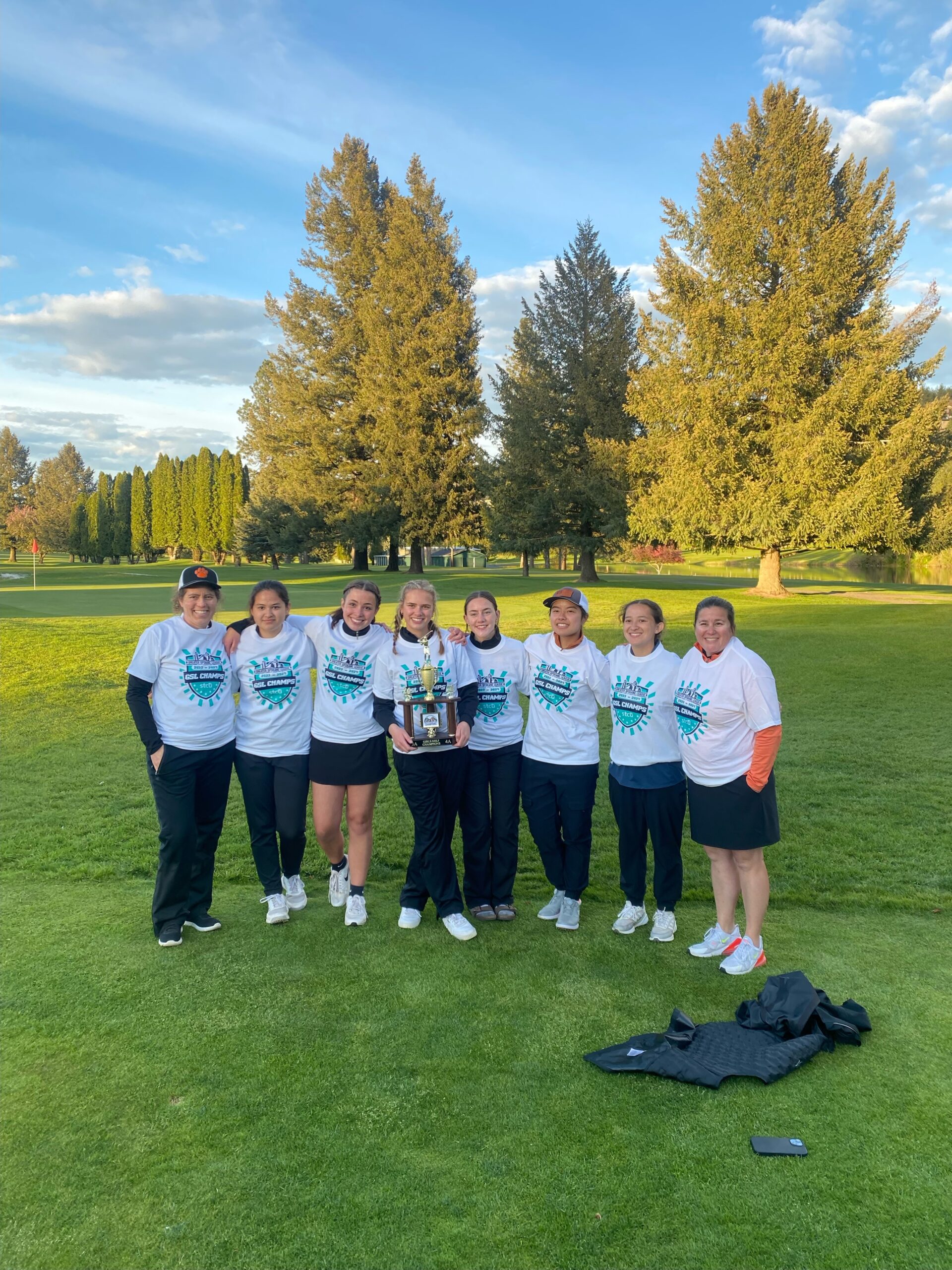 Lewis and Clark Girls Golf team