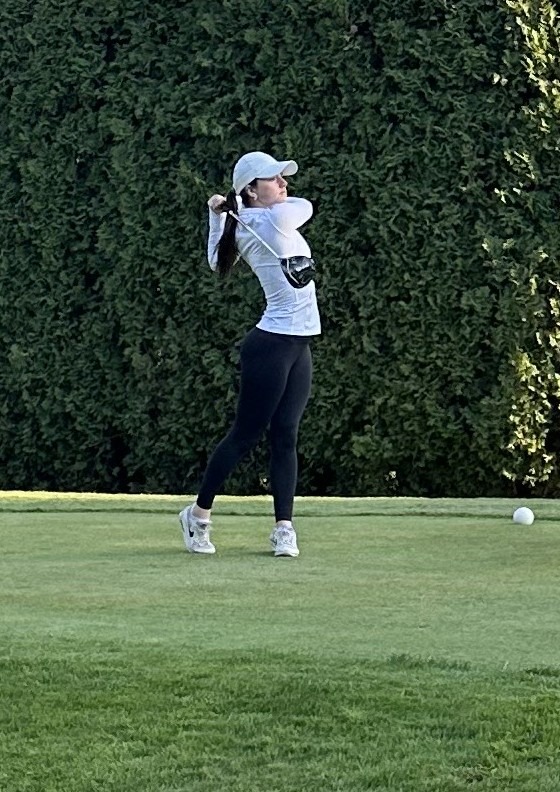 Lisette Durkin Golfing